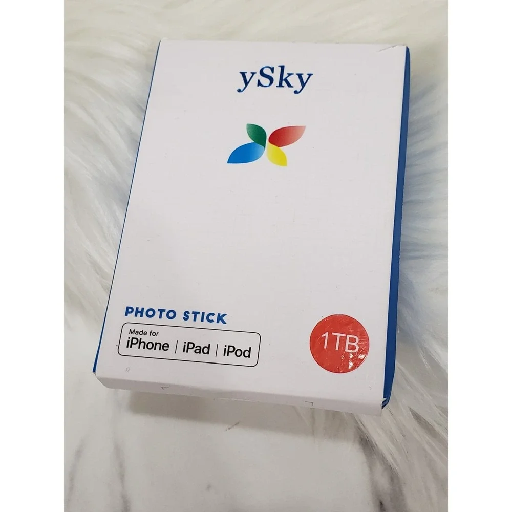 NEW OPEN BOX Ysky Photo Stick Keychain Phone Memory Flash Drive 1TB